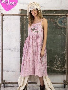 Magnolia Pearl Bellisima Slip